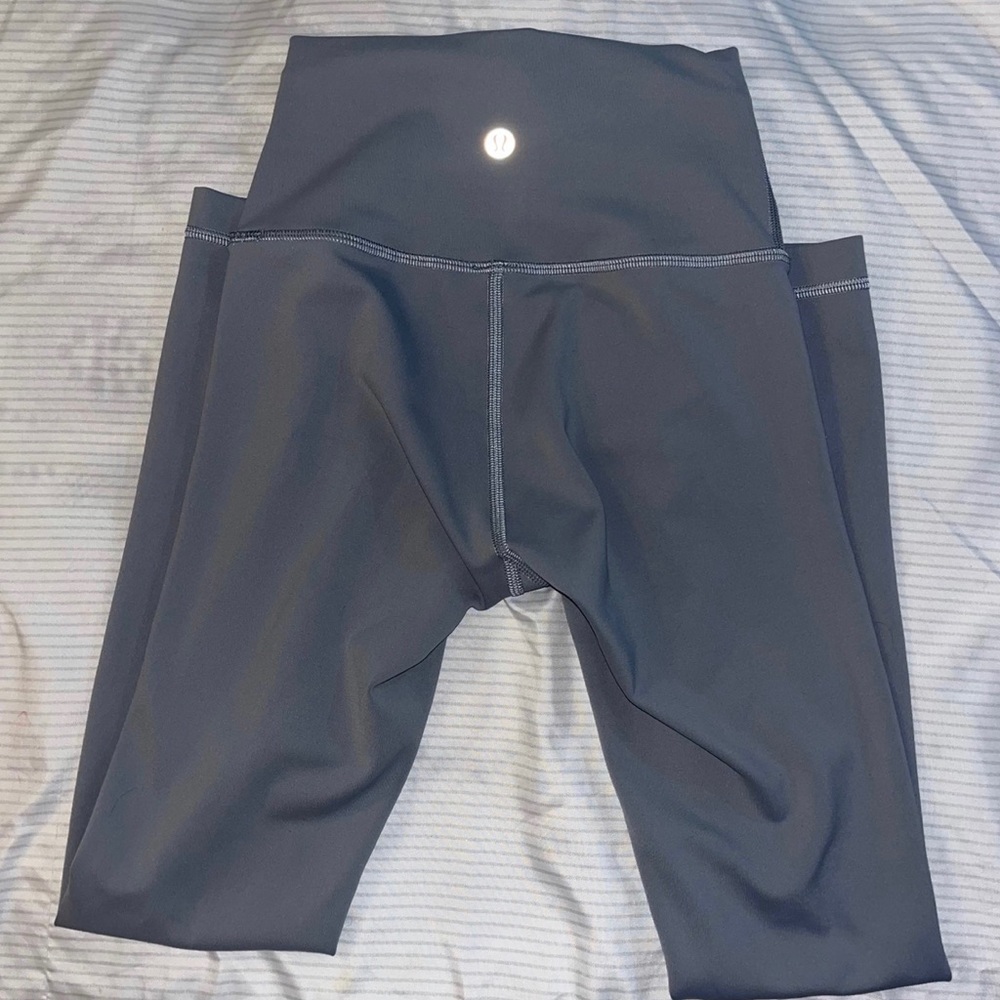 Size 0 Rhino Gray Lululemon Aligns